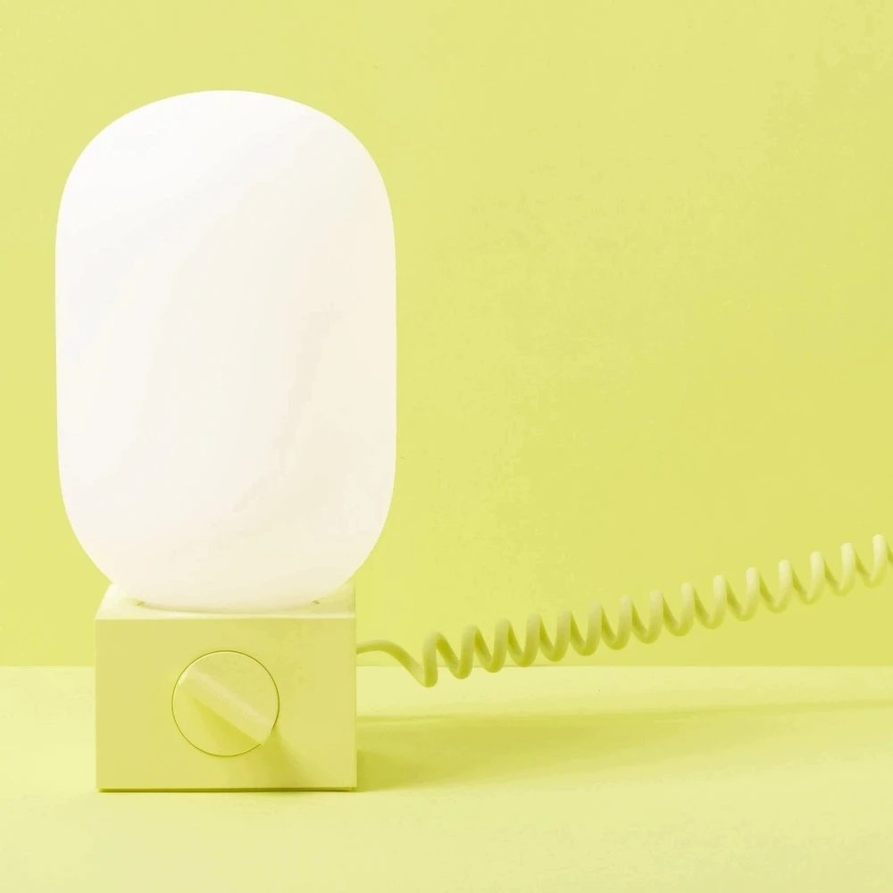 Native Union Pop Light – powerbank 5000 mAh, kabelis Pop 1,2 m (citrinų)