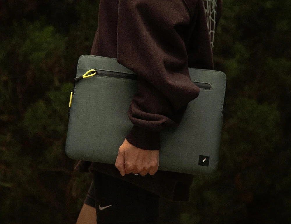 Dėklas Native Union Ultralight Sleeve - etui ochronne do Macbook 13'' (slate žalias)