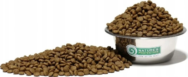 NATURE'S PROTECTION SUPERIOR CARE Baltas Dogs begrūdis su lašiša Junior All Breeds, visų veislių jaunų baltakailių šunų begrūdis sausas pašaras su lašiša,10 kg