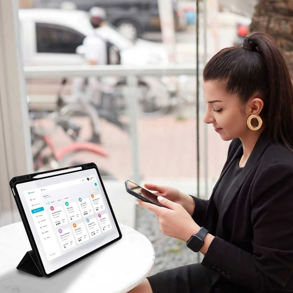 Dėklas na tablet 4smarts FolioCaseBasic f. Apple iPad Pro 13'' (M4,2024) juoda