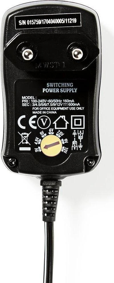 Nedis ACPA006 maitinimo adapteris/išradėjas Juoda