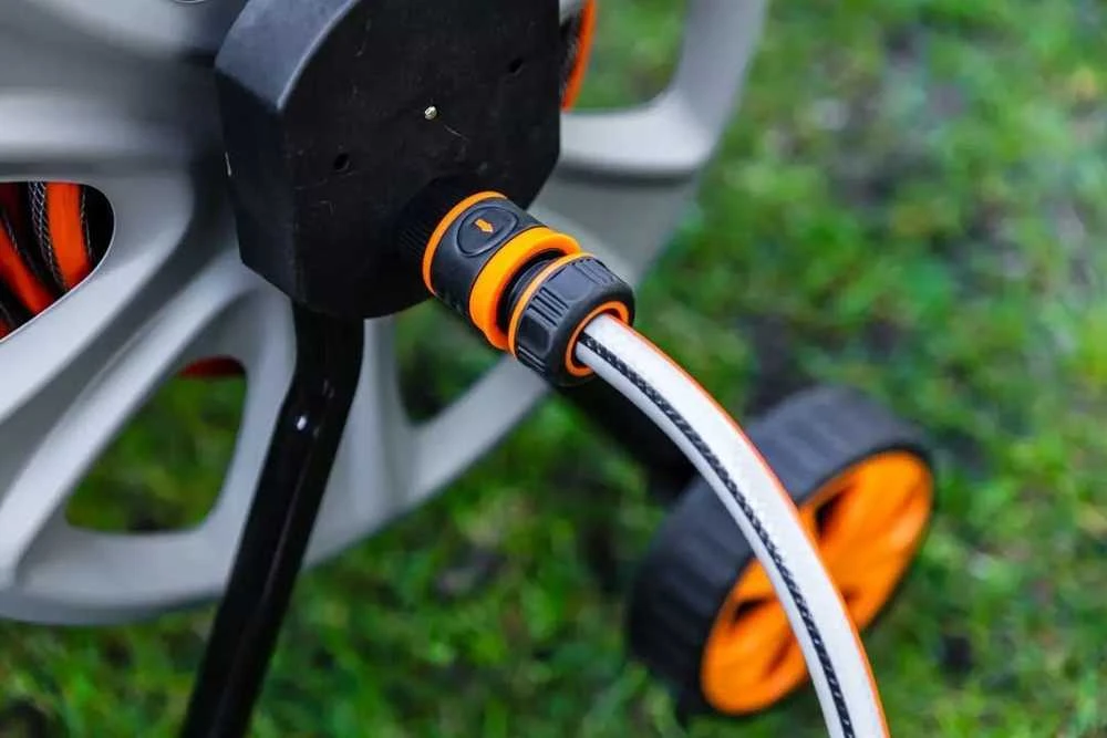 Neo Tools Vežimėlis Sodo žarnos vežimėlis, metalinis, iki 60 m 1/2 colio žarnos, su žarnos kreiptuvu