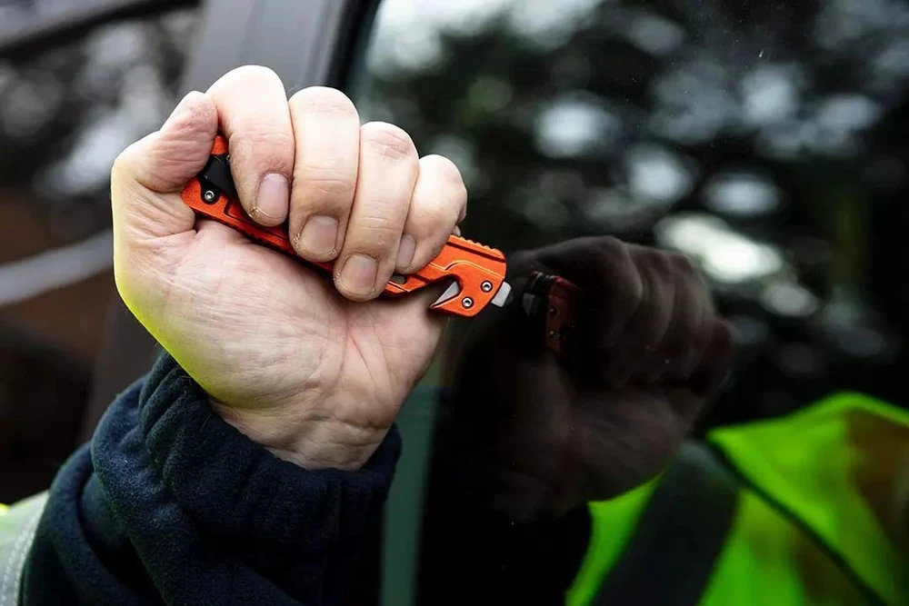 Neo Tools Nóż Sulankstomas peilis su spyna, su diržo ašmenimis