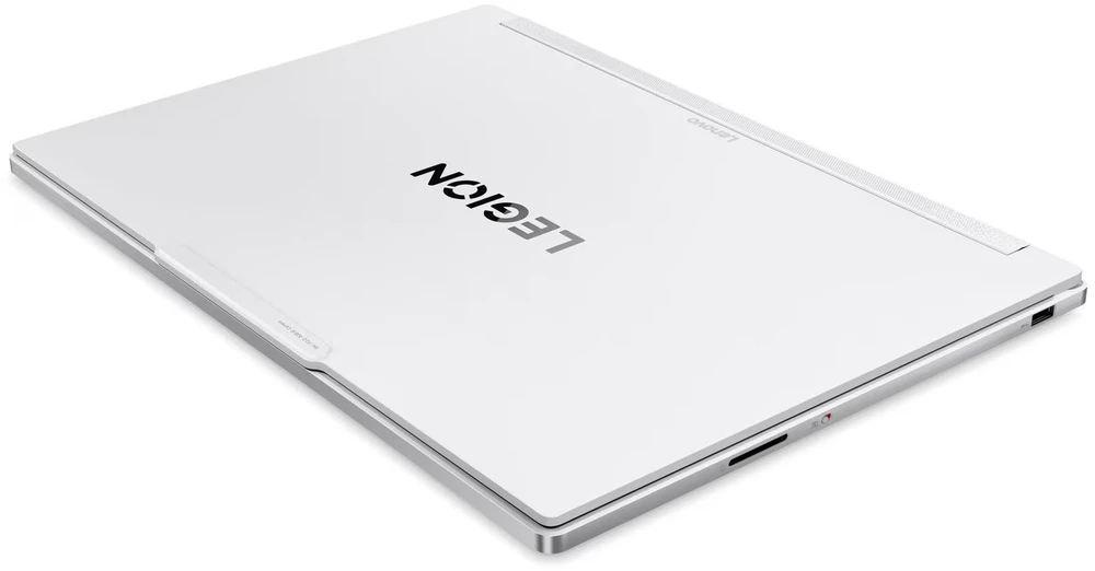 Lenovo Legion 7 16AGP11 Ryzen AI 7 450 16 colių WQXGA OLED 240Hz 500 nitų LBL Glossy 32GB LPDDR5X-8533 1TB SSD GeForce RTX 5060 8GB 5.0MP kamera + IR 84Wh Windows 11 Pro Glacier Baltas