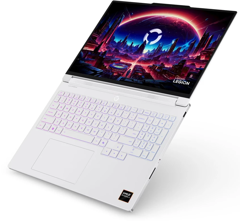 Lenovo Legion 7 16AGP11 Ryzen AI 7 450 16 colių WQXGA OLED 240Hz 500 nitų LBL Glossy 32GB LPDDR5X-8533 1TB SSD GeForce RTX 5060 8GB 5.0MP kamera + IR 84Wh Windows 11 Pro Glacier Baltas
