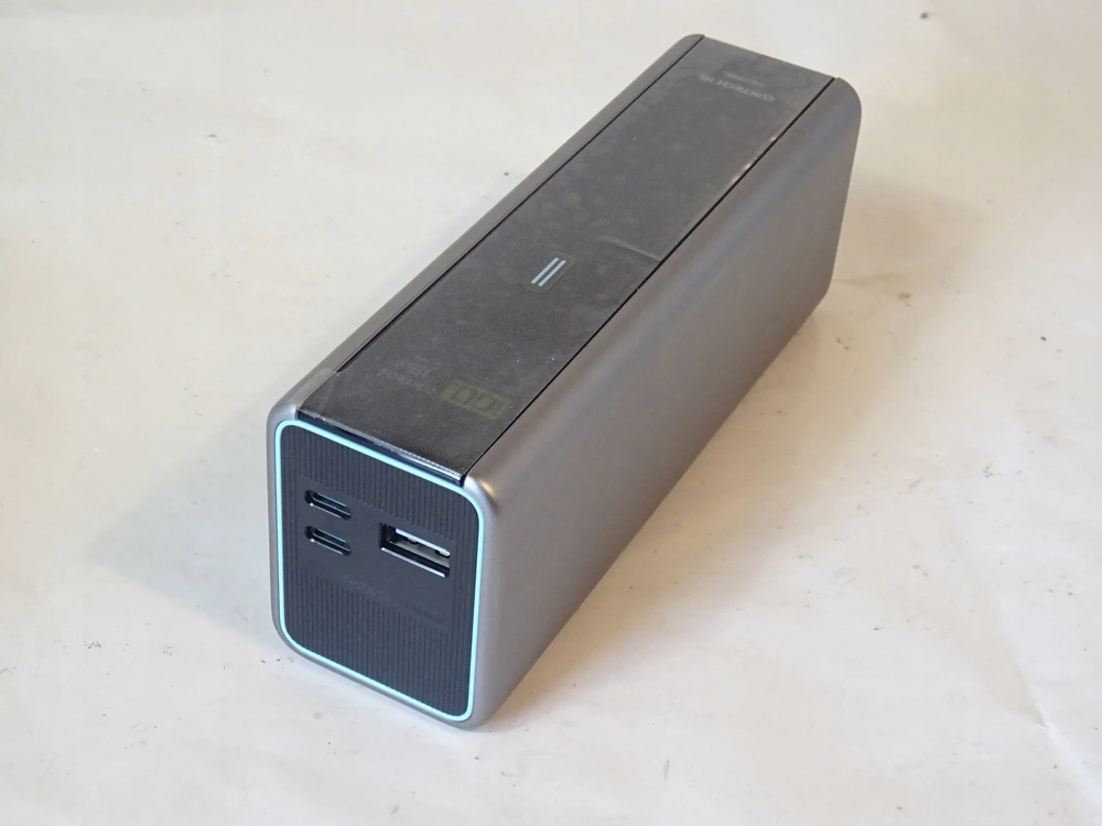 Powerbank Cuktech CKPB200UGLGR 210W 20000mAh 2 x USB-C 1 x USB-A – pilkos spalvos