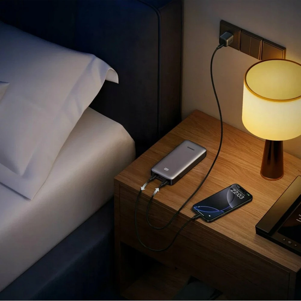 Ugreen Nexode 10000 mAh USB-A 2x USB-C 30W pilka