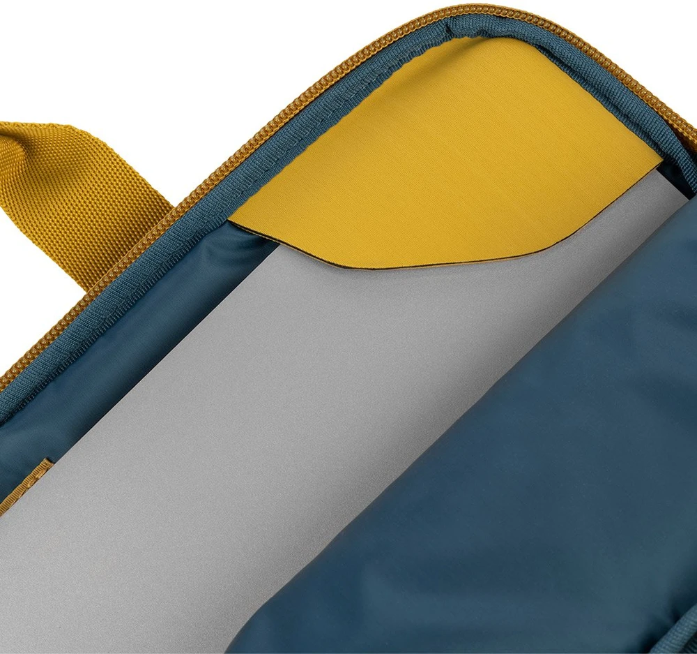 Tucano Smilza 15.6” geltona