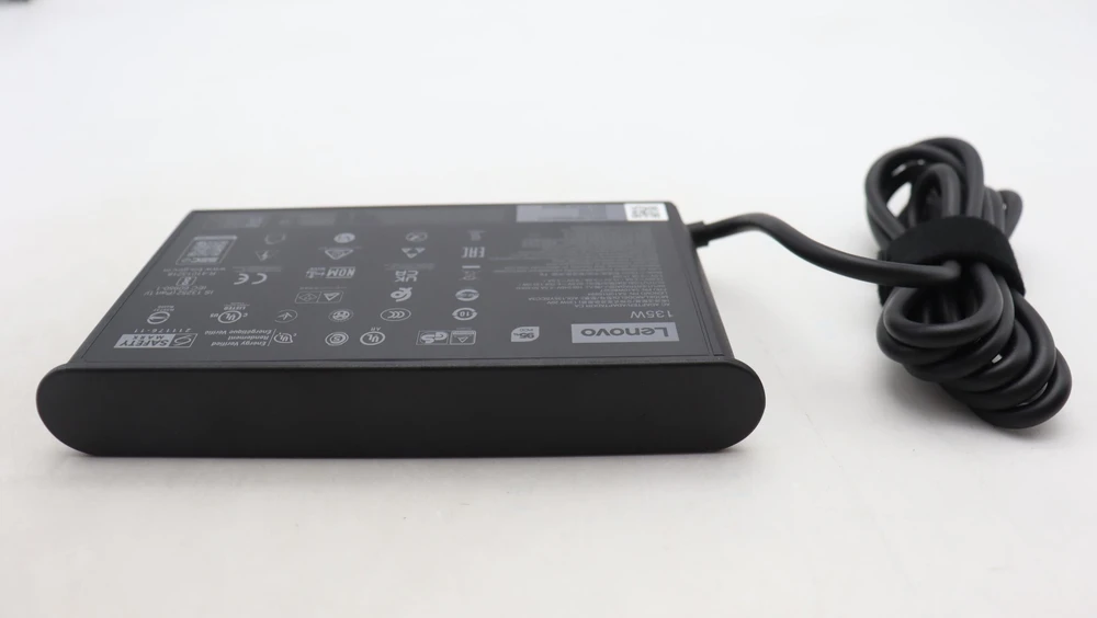 Nešiojamojo kompiuterio maitinimo adapteris Lenovo 135W USB-C AC adapter for