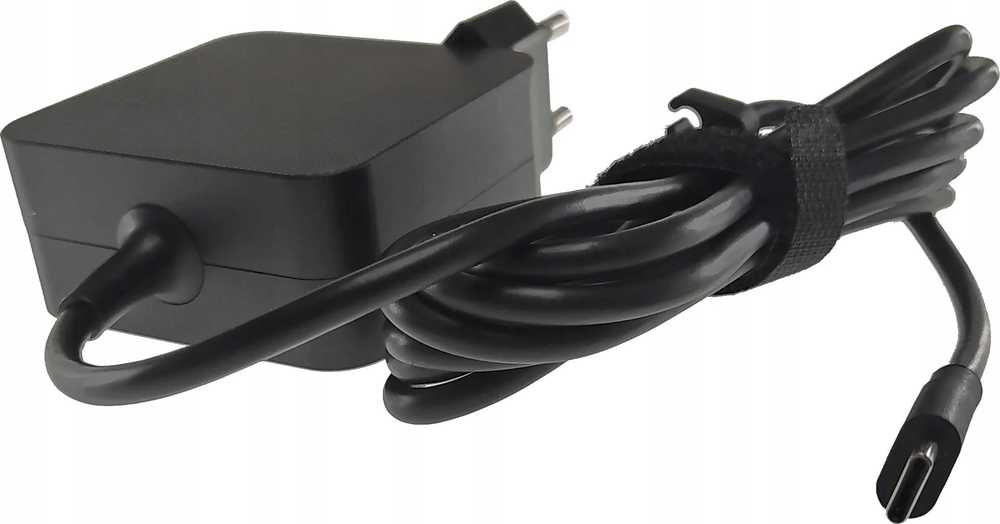 Asus 65 W PD 2P C tipo adapteris