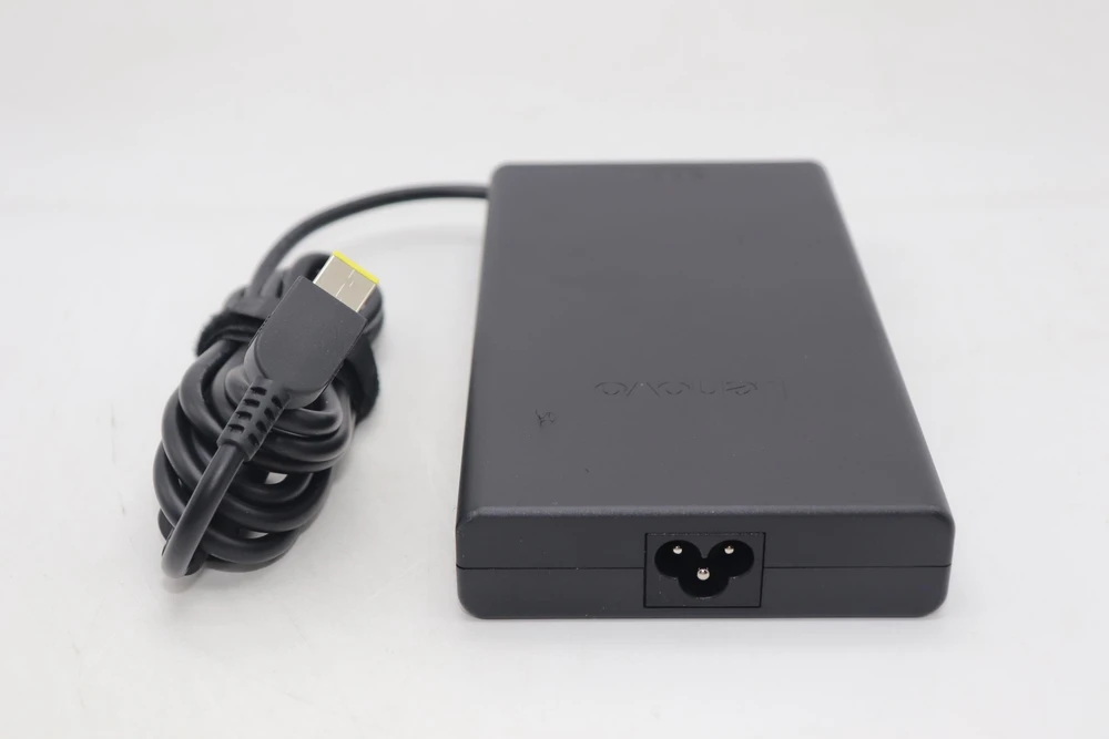 Nešiojamojo kompiuterio maitinimo adapteris Lenovo AC_ADAPTER 300W,3P,WW,CHICONY (5A11Q29114)