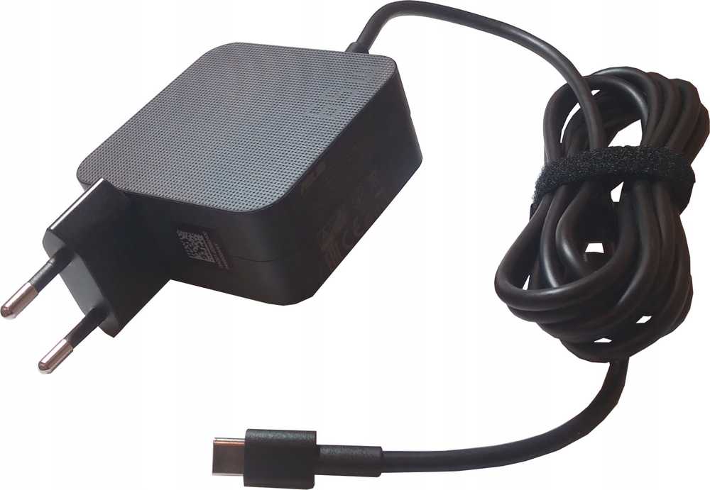Asus 65 W PD 2P C tipo adapteris