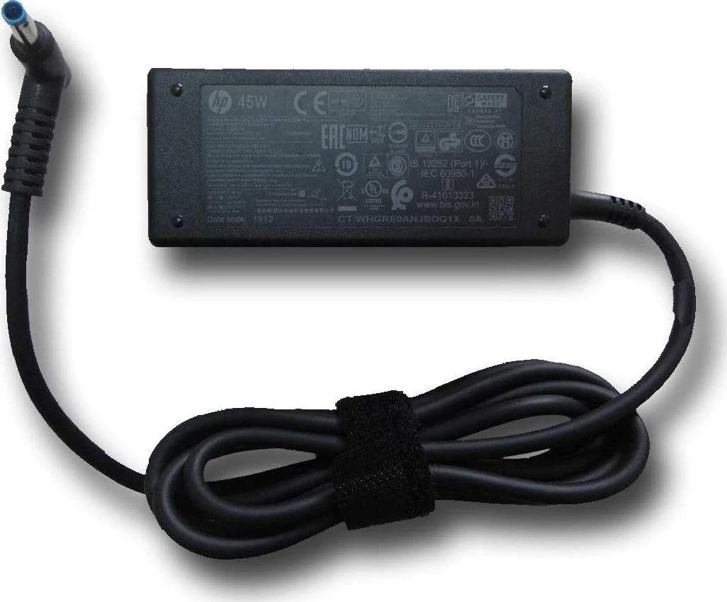 Hewlett Packard (HP) Kintamosios srovės adapteris 45 W „Smart Npfc 3 Pin 741727-001“, nešiojamasis kompiuteris, skirtas naudoti patalpose,