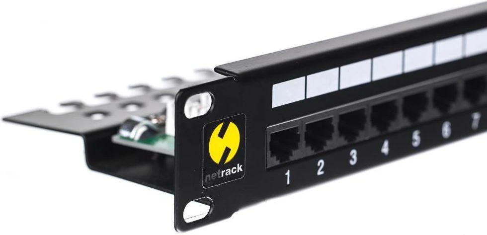 NETRACK 104-08 patch panel 19inch 24-jungtys kat. 6 UTP su lentyna
