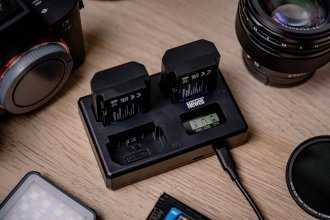 „Newell“ akumuliatorių įkroviklis TT-USB-C 3x Sony NP-FZ100