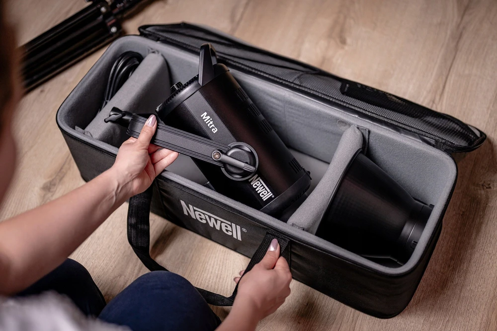 Transportavimo Dėklas - Newell 63.5x24.5x17 cm LED šviesoms