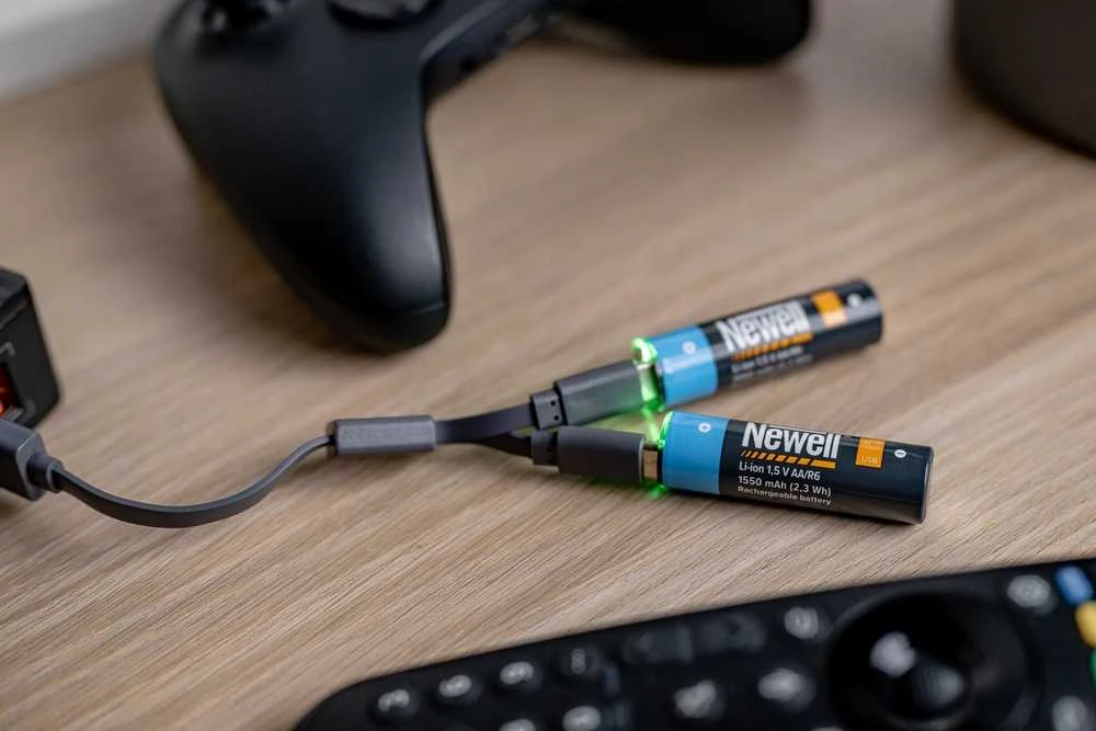 Newell AA baterijos su USB-C įkrovimo laidu