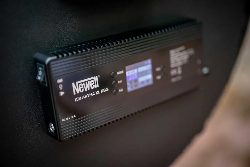 LED Šviestuvas Newell Air Artha XL RGB RC APP