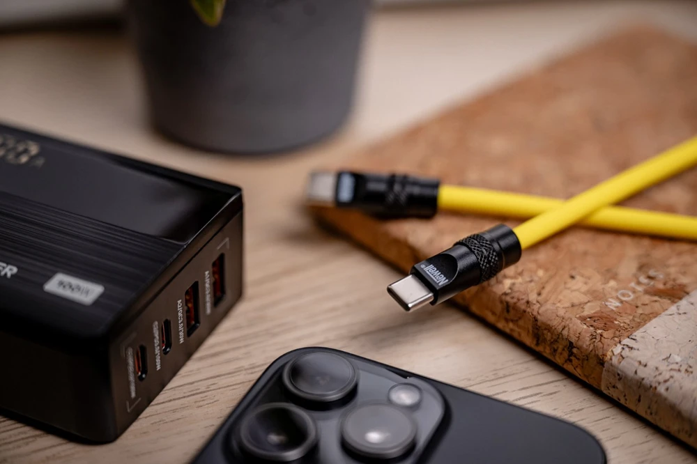 USB-C Laidas - Newell USB-C 100W Greito Įkrovimo Laidas 2m Silikoninis Geltonas-Juodas