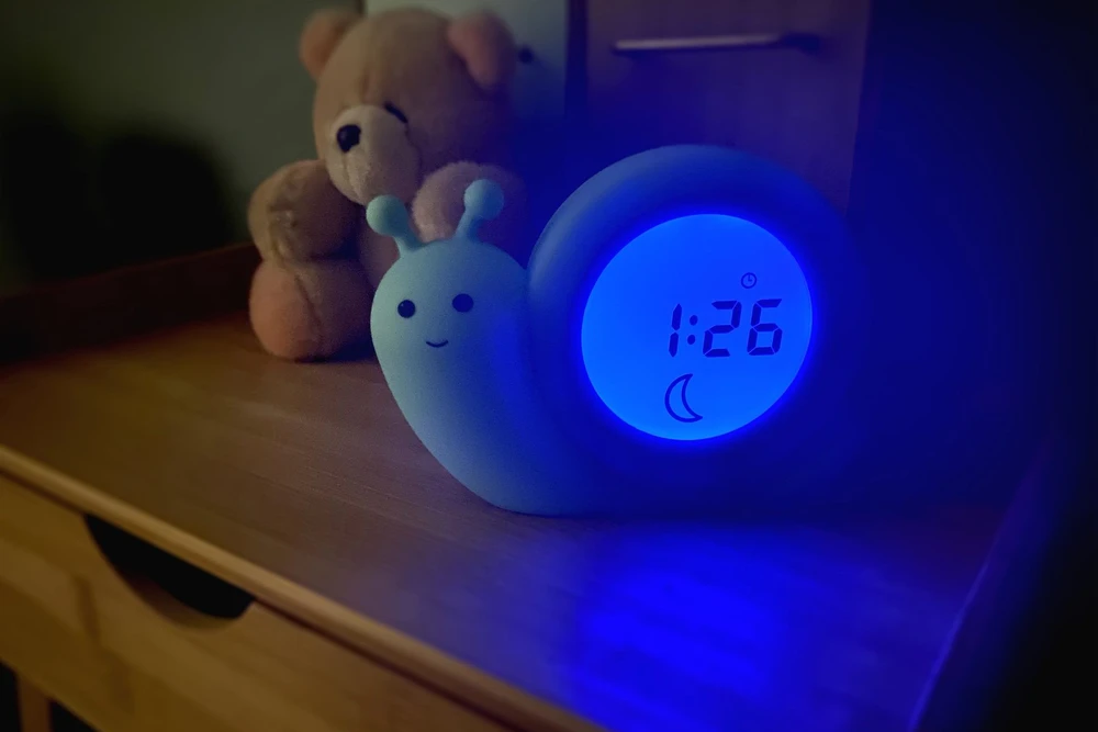 Niania Usorteret Alecto Baby Simon Snail miego ritmo žadintuvas, mėtinės žalios spalvos