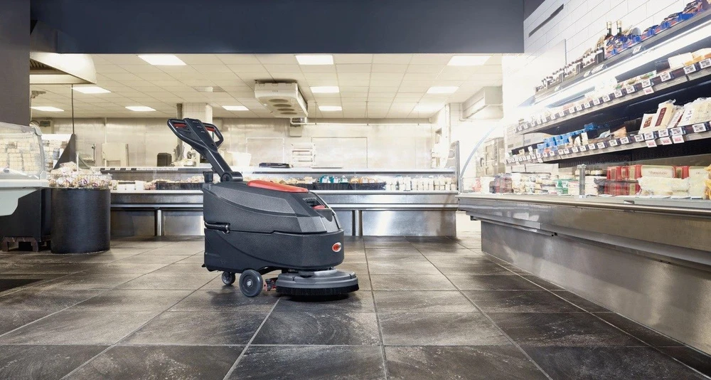 Akumuliatorinė grindų plovimo mašina VIPER AS4325