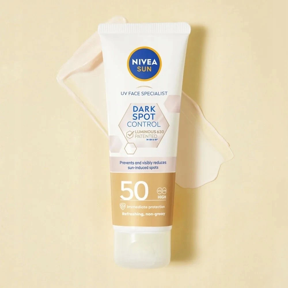 Nivea Sun Dark Spot Control Sun Fluid Day Creminis