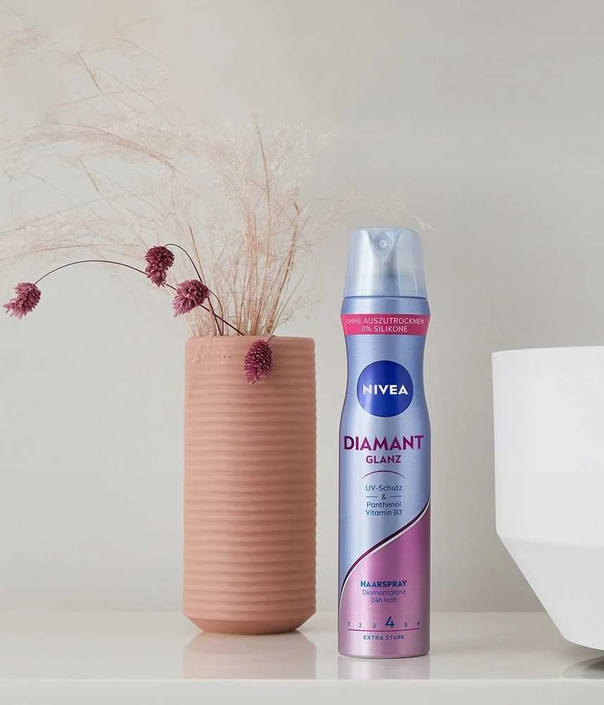 Nivea Diamond Gloss Care Plaukų lakas moterims, 250 ml