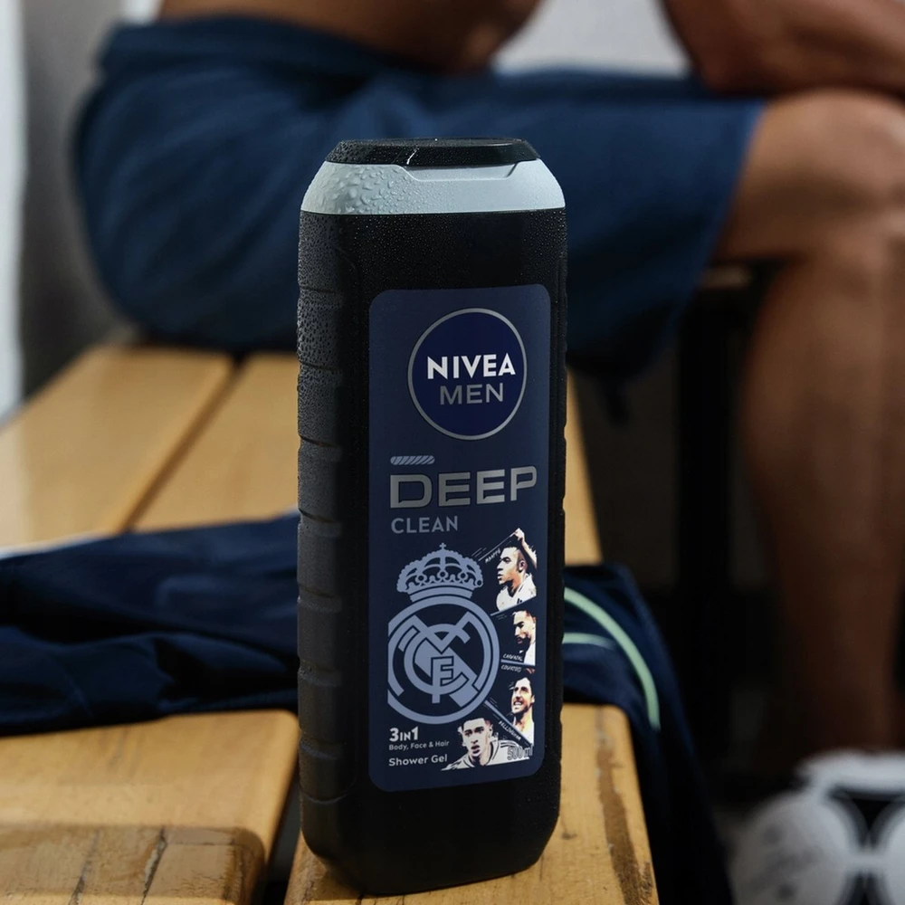 Nivea Vyrams skirtas giluminio valymo dušo želė 500 ml