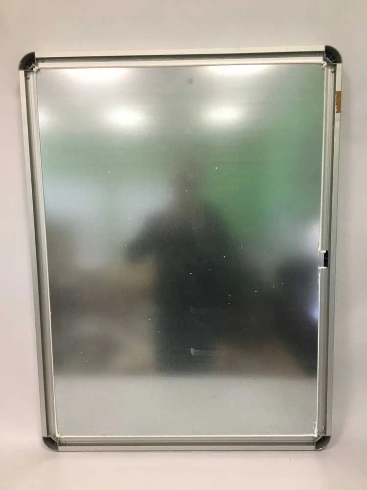 Nobo Premium Plus 9xA4 magnetinis lauko vitrina