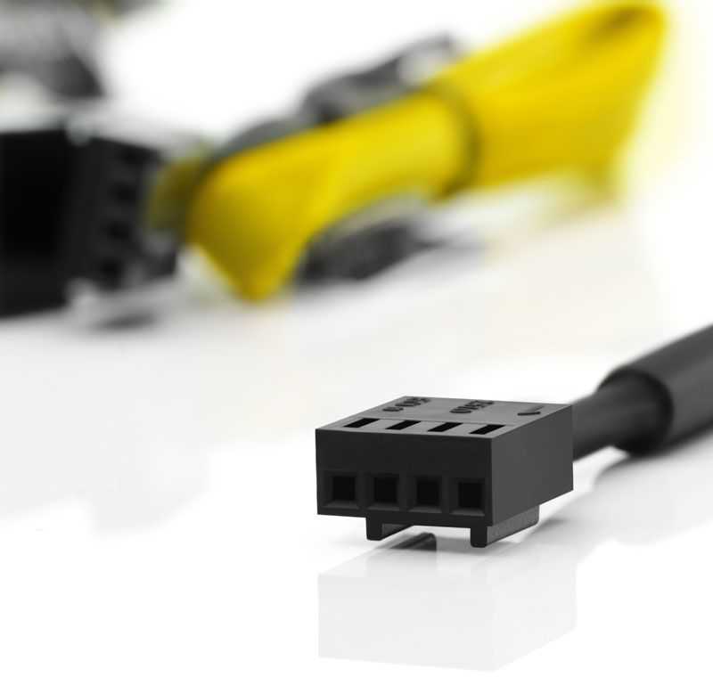 Noctua 4 kontaktų – 4 kontaktų, 0,3 m, geltona (NA-SEC1.yellow)