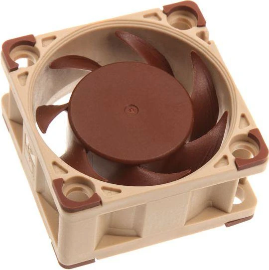Noctua 40 mm ventiliatorius rudais sparneliais