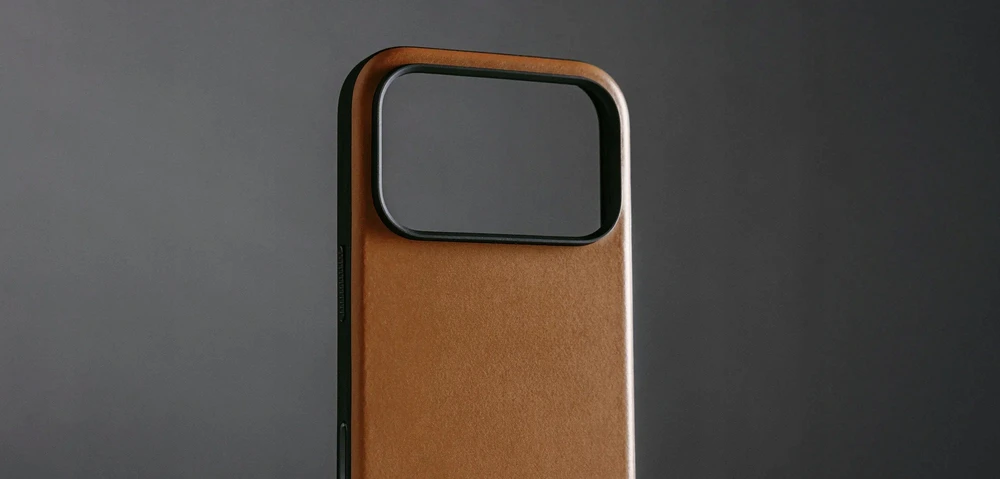 Dėklas Nomad Modern Odinis dėklas, english tan - iPhone 17 Pro