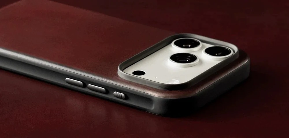 Burga Nomad Modern odinis dėklas, bordo (Horween) – iPhone 18 Pro/17 Pro