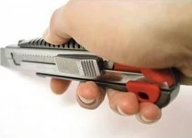 Nt Cutter Universalus peilio sulankstymas su ašmenų fiksavimo ratuku 18 mm NT pjaustytuvu