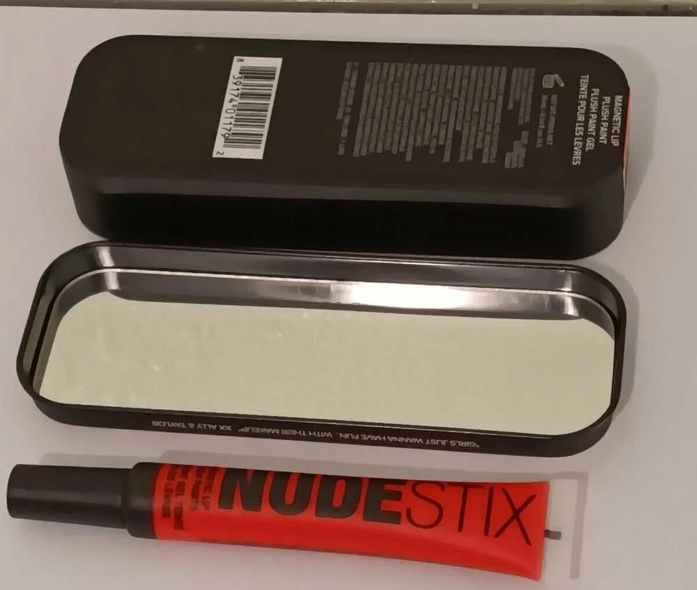 Nudestix Magnetic Lip Lūpų blizgis Fresh Fiji, 10 ml