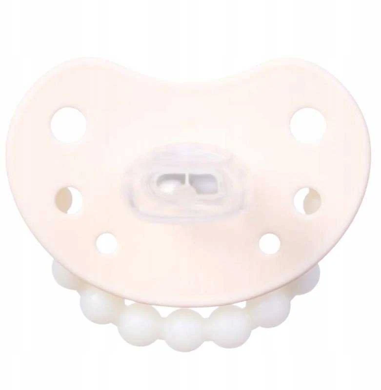 Nuk Bez Marki Čiulptukas Luu Kids American Kreminis Glow, 3-6 mėn, 1 vnt.