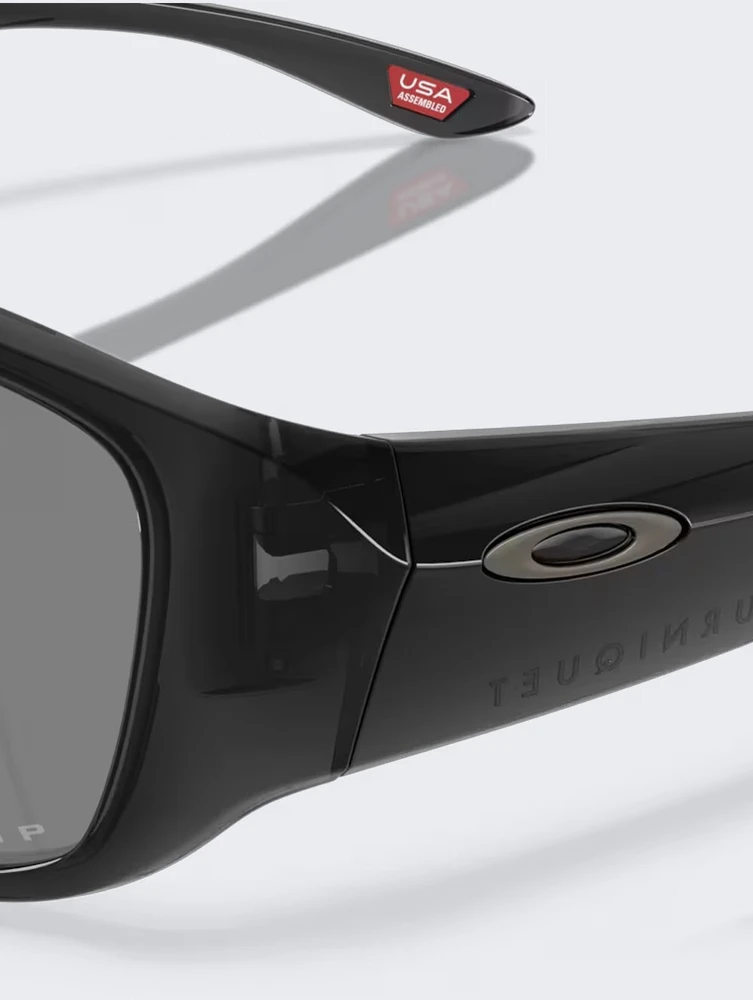 Oakley Akiniai Oakley Tourniquet Prizm Juodas Poliarized PR