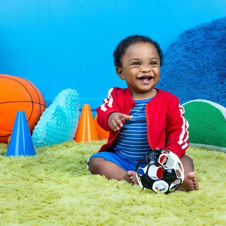 OBALL Rattle Soccer Ball 13cm Juodas Baltas 0m+