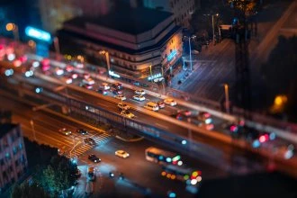 Objektyvas Laowa 100 mm f/2,8 Tilt-Shift 1x Macro, skirtas Fujifilm X