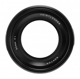 Objektyvas Voigtlander Nokton 50 mm f/1,0, skirtas Sony E