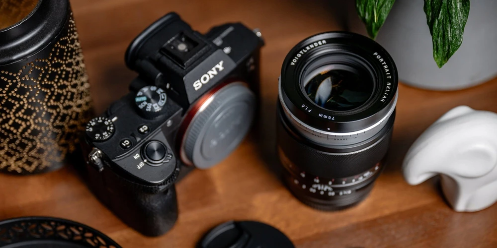 Objektyvas Voigtlander Portrait Heliar 75 mm f/1,8, skirtas Sony E