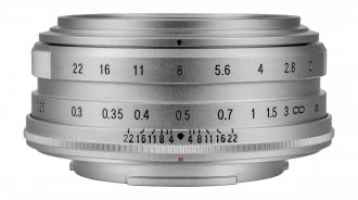 „Voigtlander Ultron 27mm f/2.0“ objektyvas, skirtas „Fujifilm X“ – sidabrinis