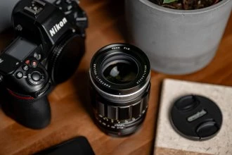 Objektyvas Voigtlander Portrait Heliar 75 mm f/1,8, skirtas Nikon Z