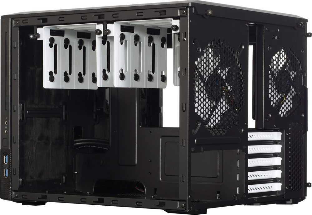 Obudowa Fractal Design Node 804 (FD-CA-NODE-804-BL-W)