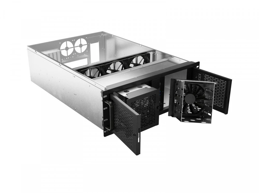 Lanberg Serverio korpusas E-ATX 650/12 19 col. 4U