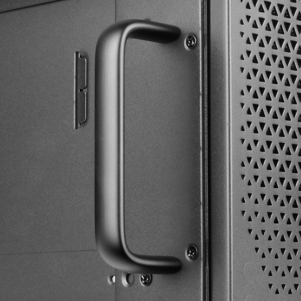 „SilverStone SST-RM44 Rackmount“ serveris – 4U