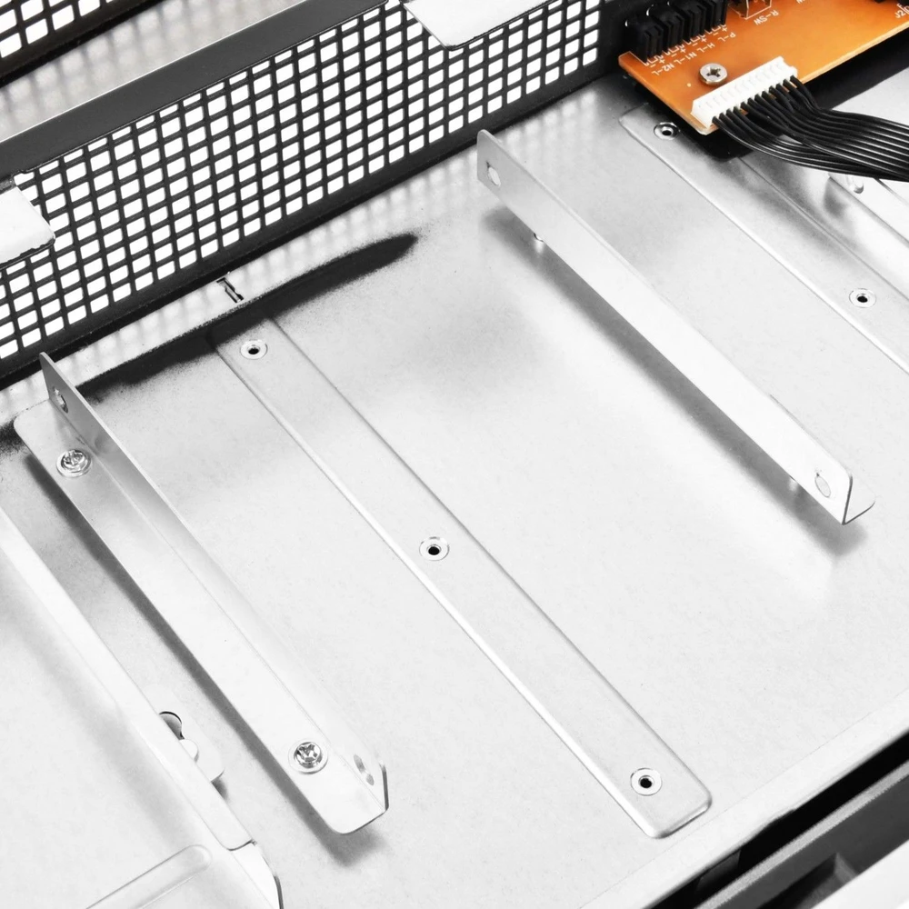 Serveris SilverStone RM21–304 Rackmount Serverio korpusas, 2U, Micro–ATX – juoda