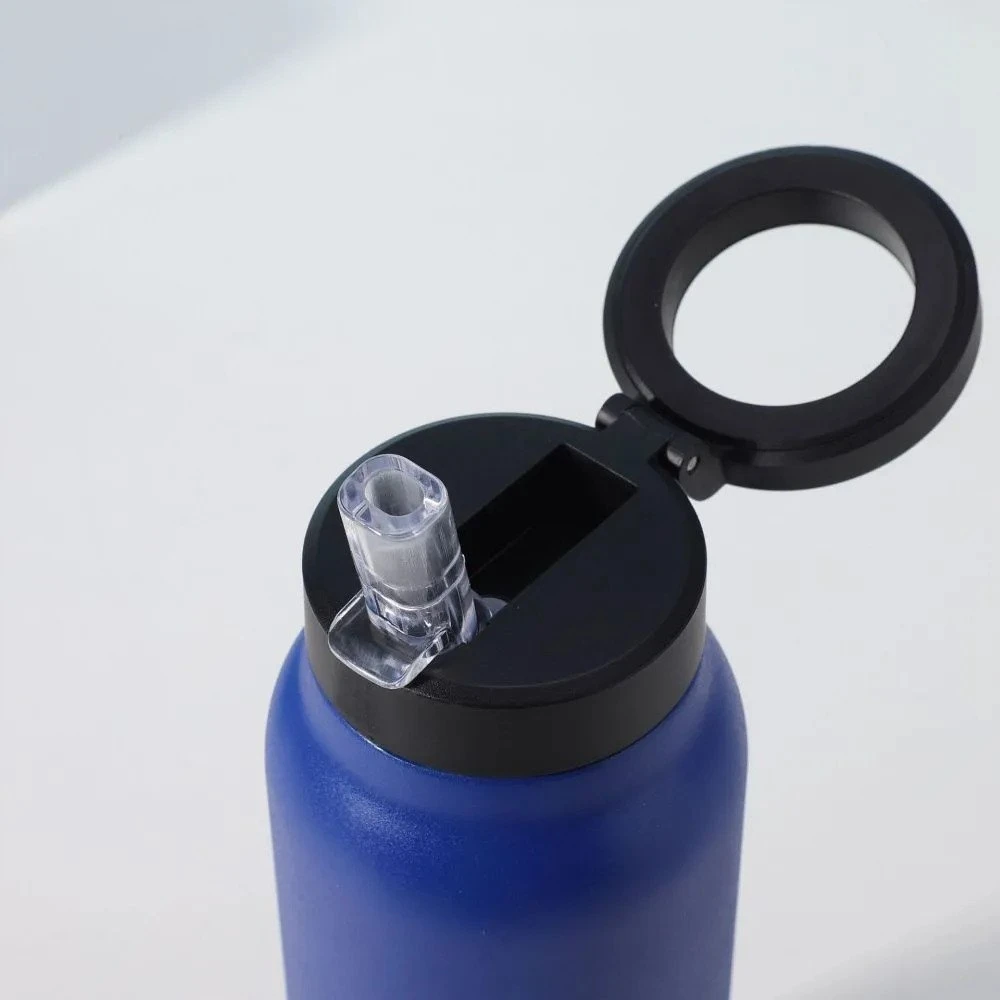 Gertuvė Oem Buteliukas / bidon na wodę metal su laikikliu kompatybilnym su Magsafe 750ml mėlyna