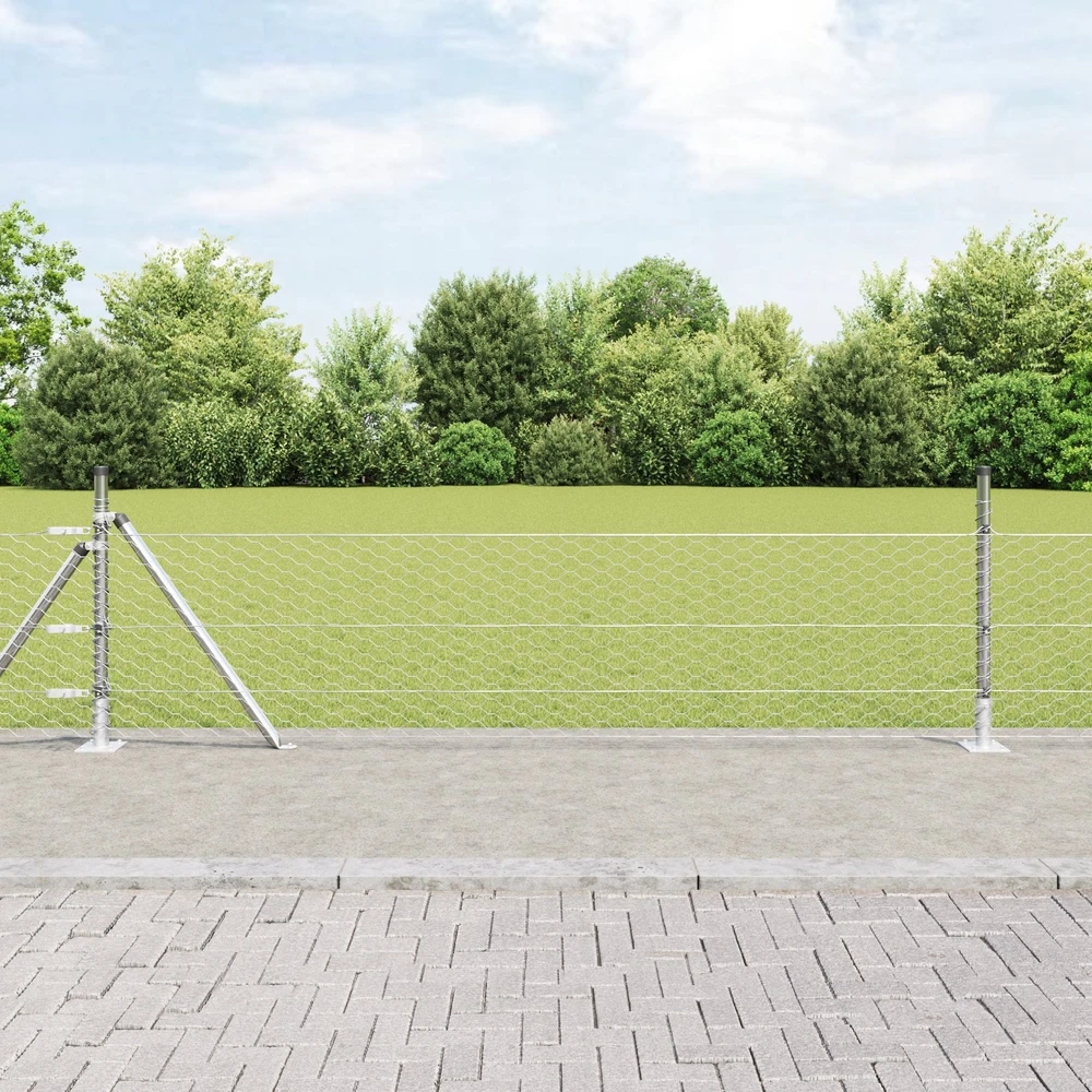 Šešiakampė tvora su betono pagrindu 10 x 0,5 m Sidabrinė