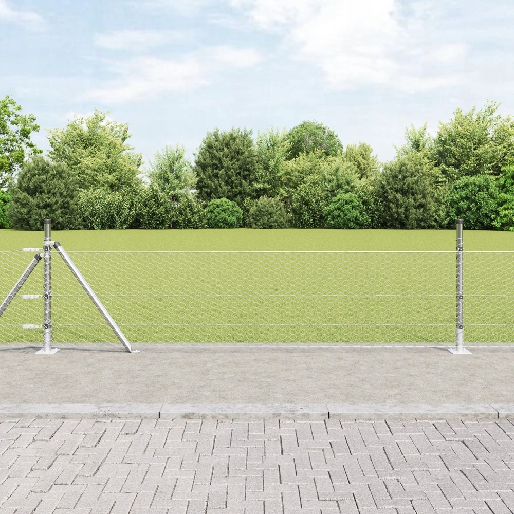 Šešiakampė tvora su betono pagrindu 10 x 0,5 m Sidabrinė